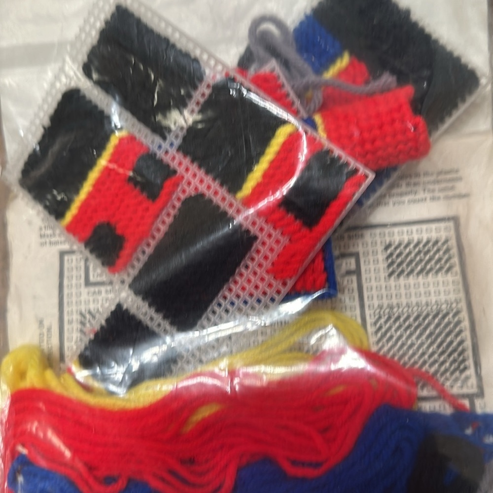 Newstalgia Needlepoint Kits Locomotive/Freight Car/Coal Car/Caboose-Bundle1980’s - Picture 9 of 10